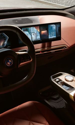 BMW iX - Kachel