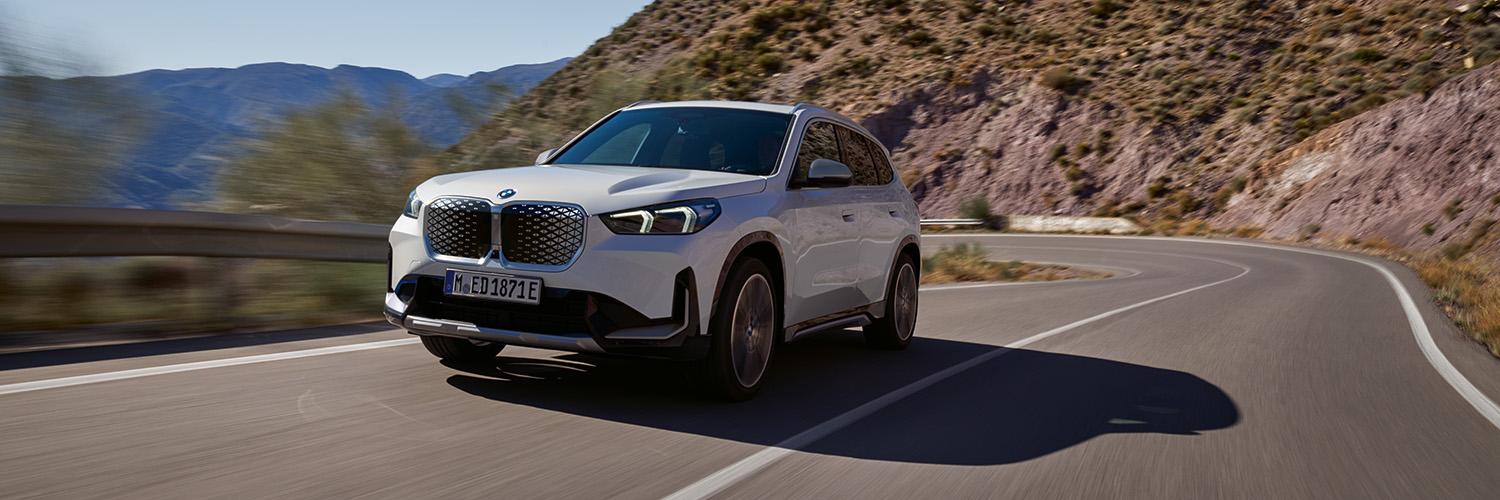 BMW iX1