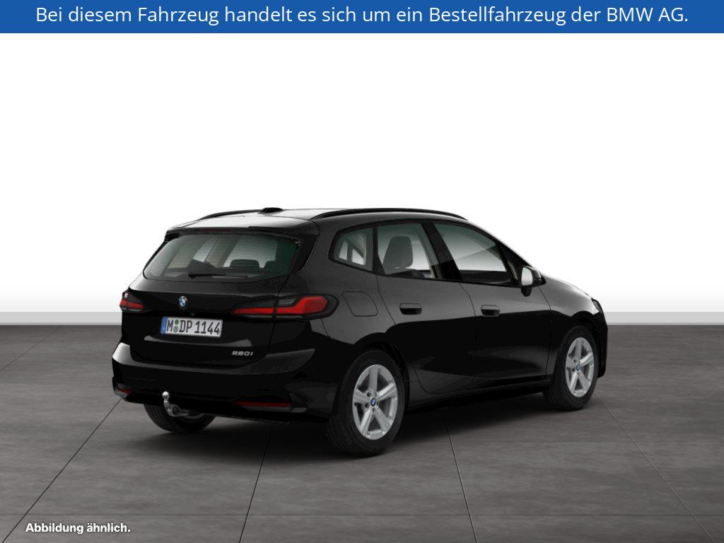 Fahrzeugabbildung BMW 220i Active Tourer