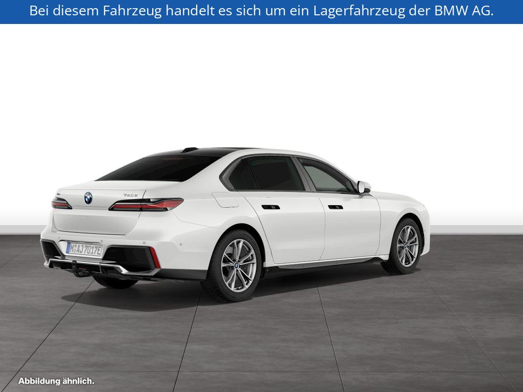 Fahrzeugabbildung BMW 750e xDrive Limousine