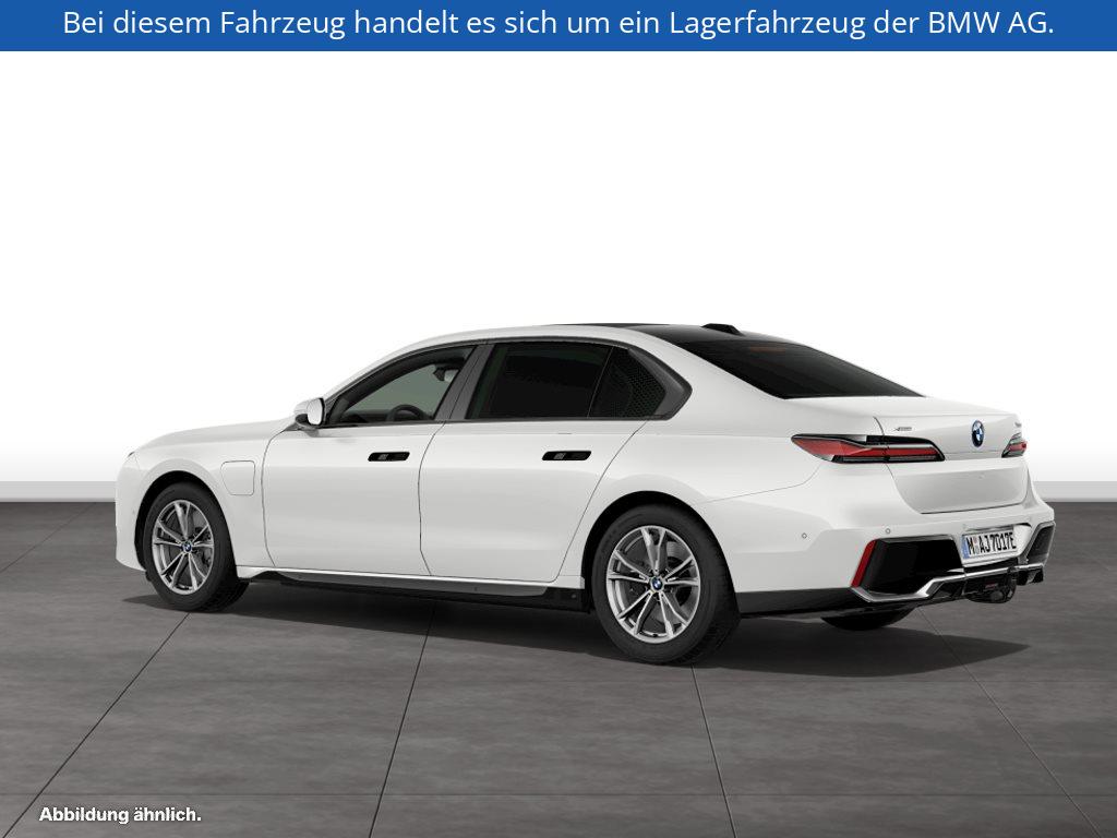 Fahrzeugabbildung BMW 750e xDrive Limousine