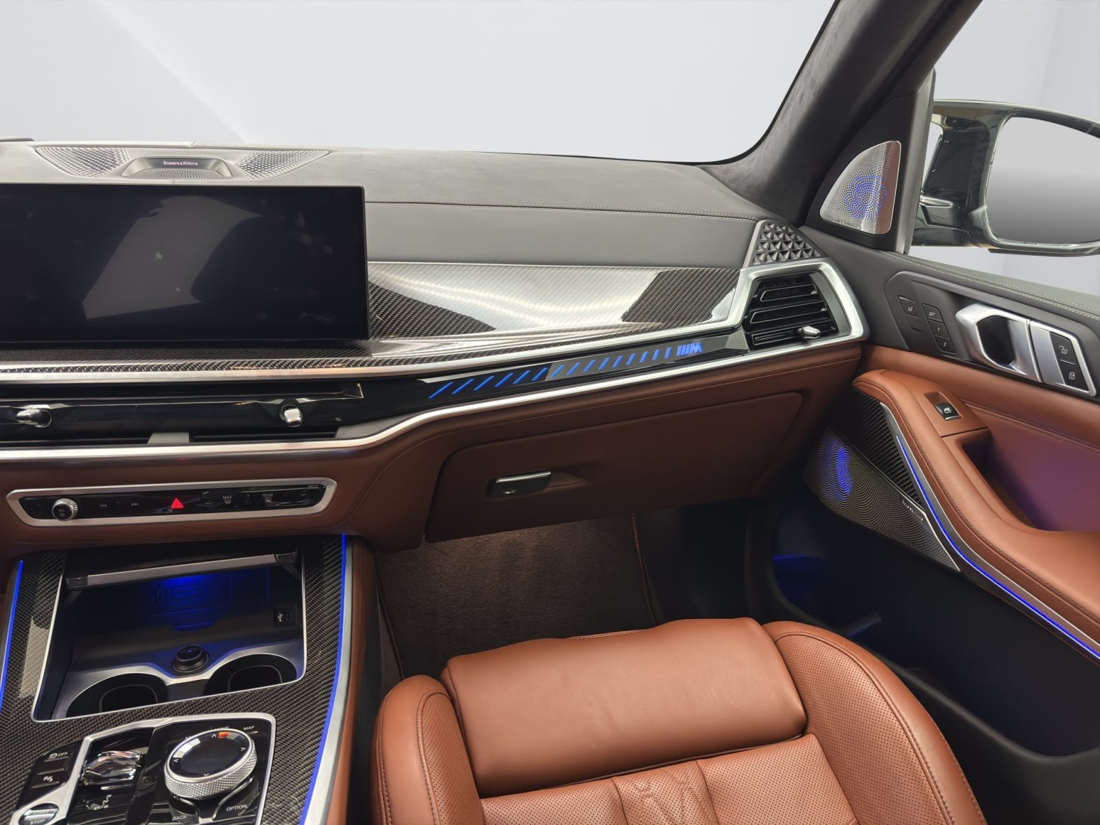 Fahrzeugabbildung BMW X5 M60i xDrive [M Sport Pro, B&W Sound, Standhz]