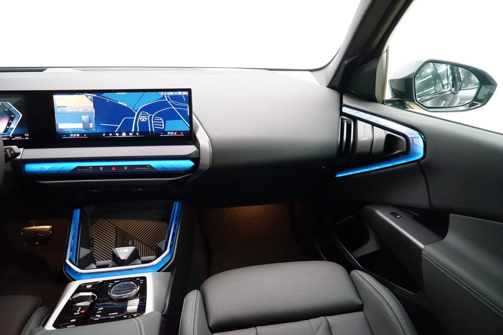 Fahrzeugabbildung BMW X3 20d xDrive [M Sport, HUD, AHK, ACC, 20 LMR]1234