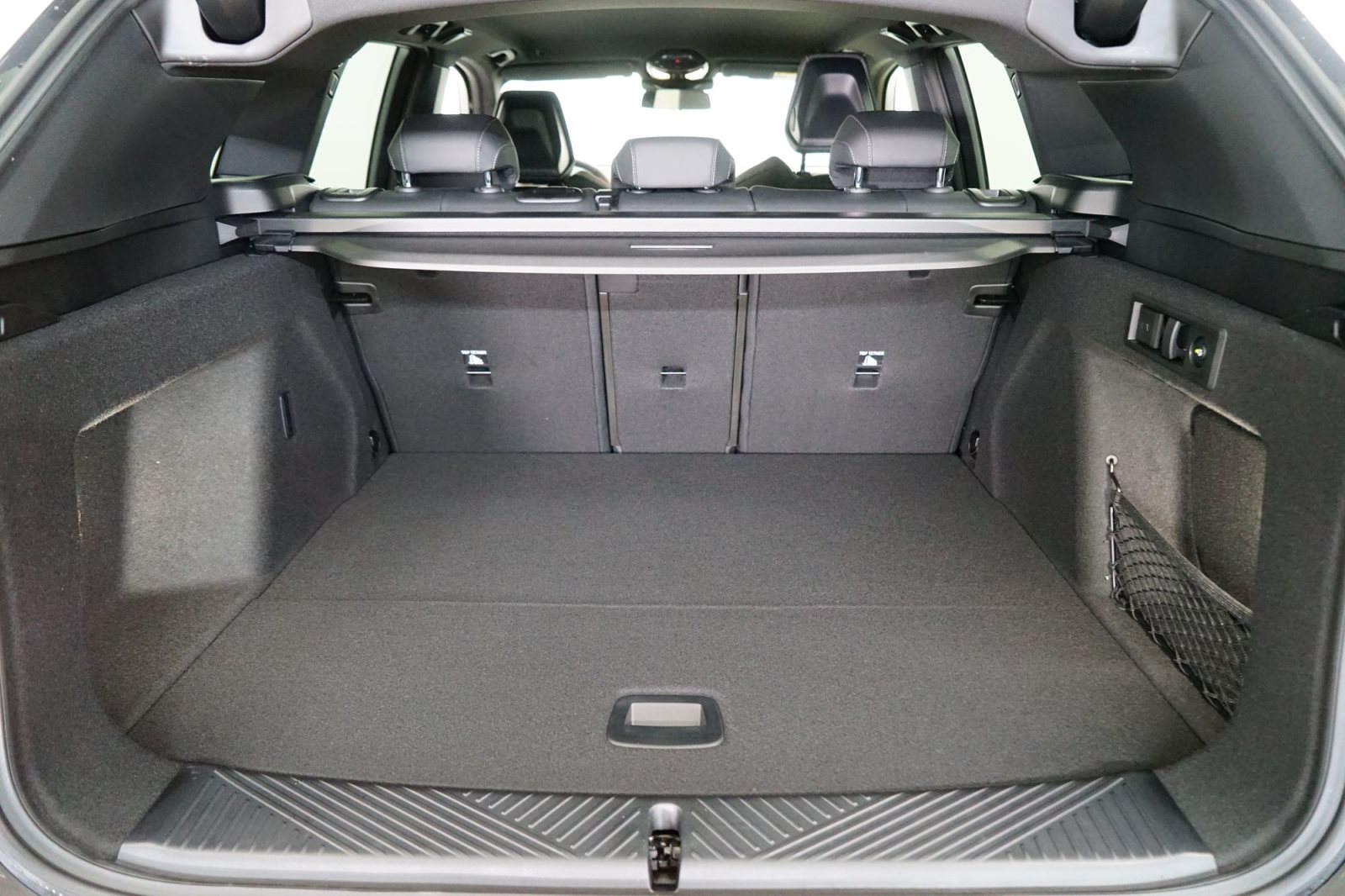 Fahrzeugabbildung BMW X3 20d xDrive [M Sport, HUD, AHK, ACC, 20 LMR]1234