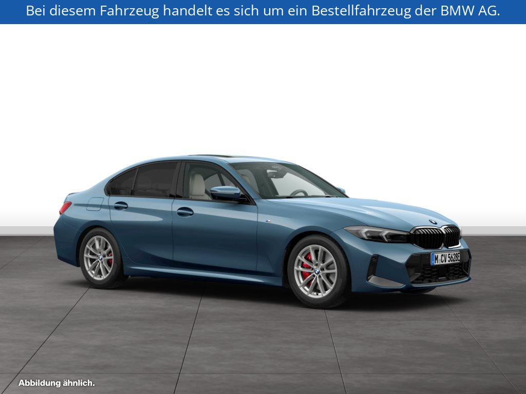 Fahrzeugabbildung BMW 330e Limousine