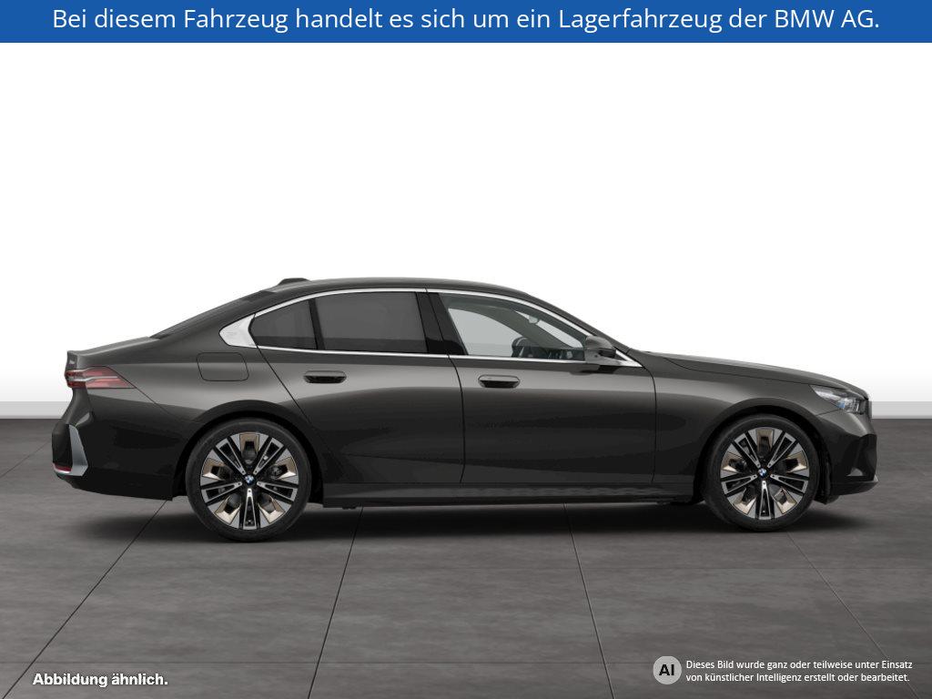 Fahrzeugabbildung BMW 520d xDrive Limousine