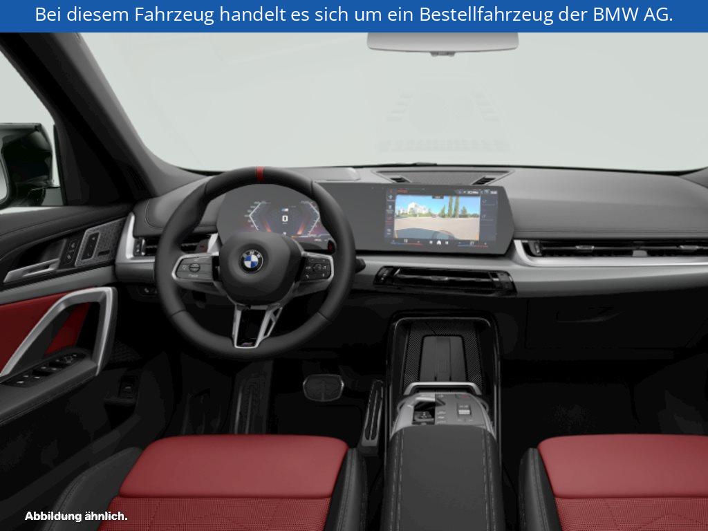 Fahrzeugabbildung BMW X1 M35i xDrive