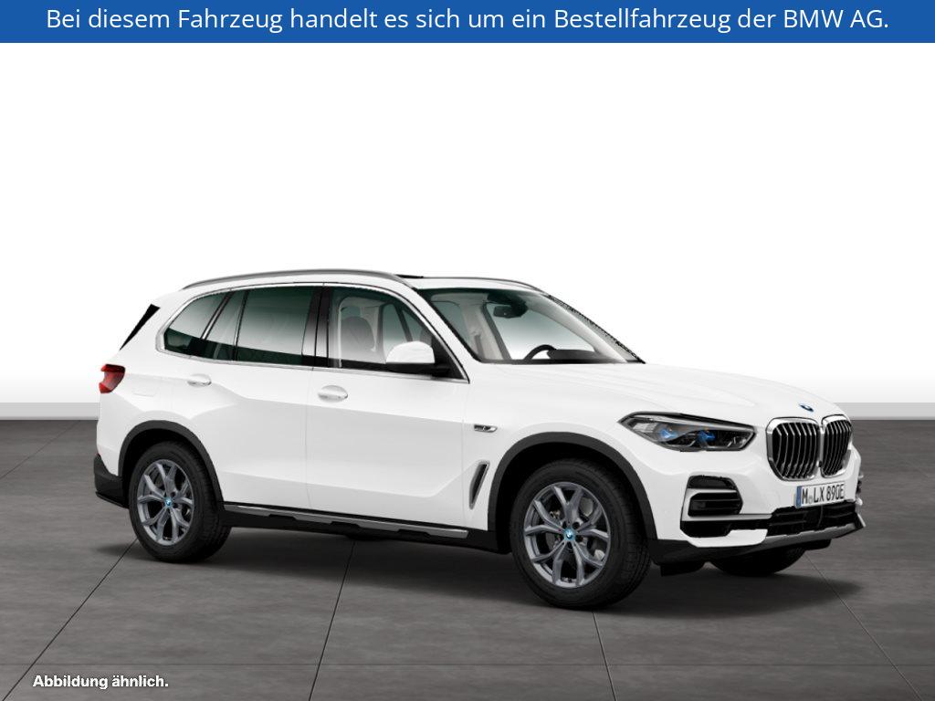 Fahrzeugabbildung BMW X5 xDrive45e
