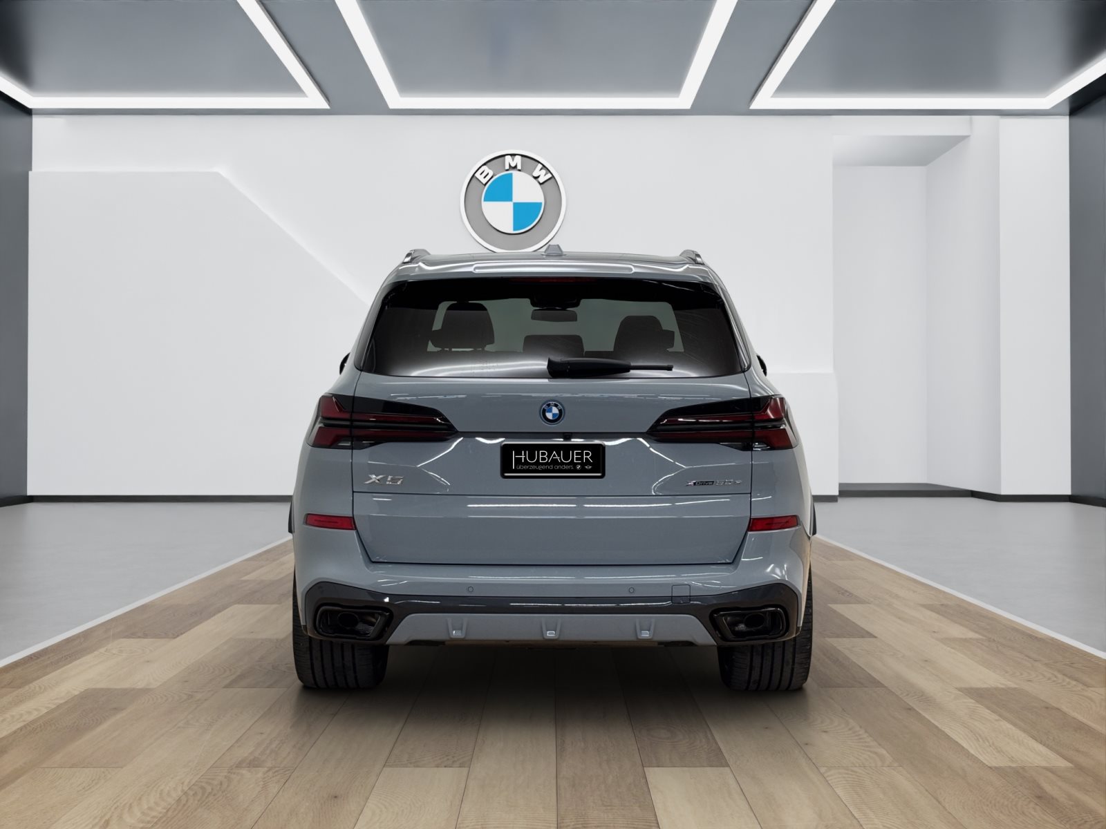 Fahrzeugabbildung BMW X5 xDrive50e [M Sport Pro, HUD, AHK, ACC, 22 LMR]