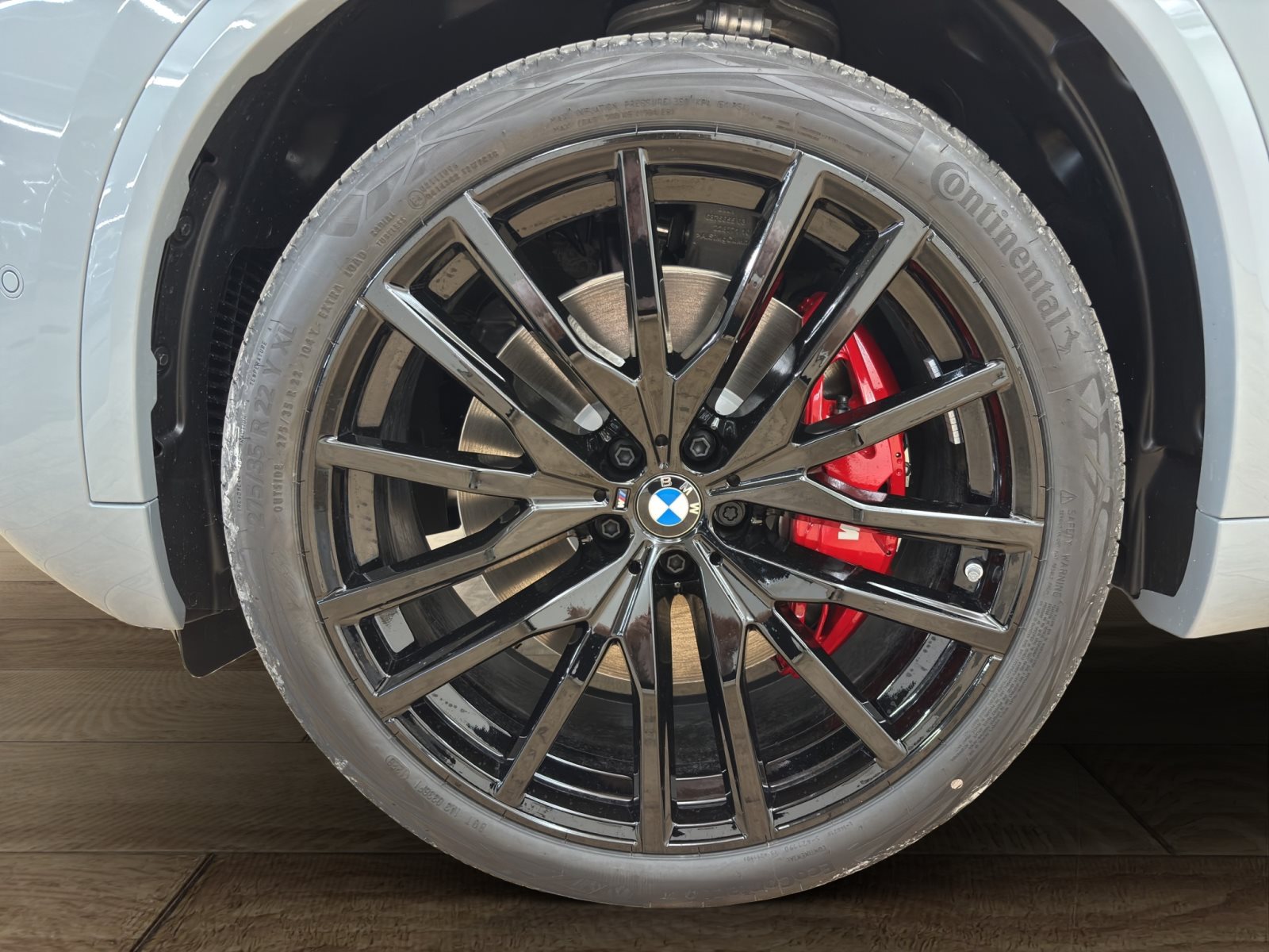Fahrzeugabbildung BMW X5 xDrive50e [M Sport Pro, HUD, AHK, ACC, 22 LMR]