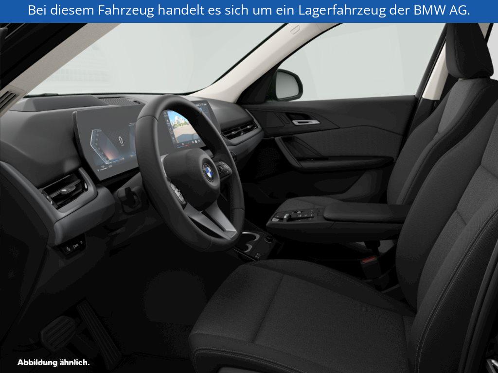 Fahrzeugabbildung BMW X1 sDrive20i