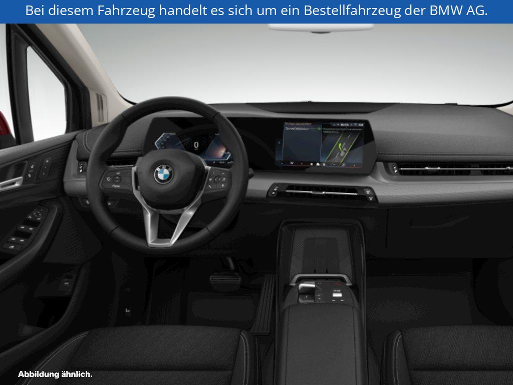 Fahrzeugabbildung BMW 220i Active Tourer