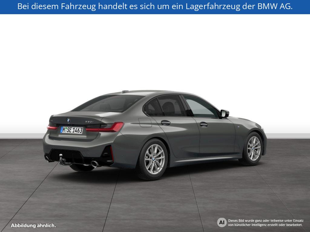 Fahrzeugabbildung BMW 330i xDrive Limousine