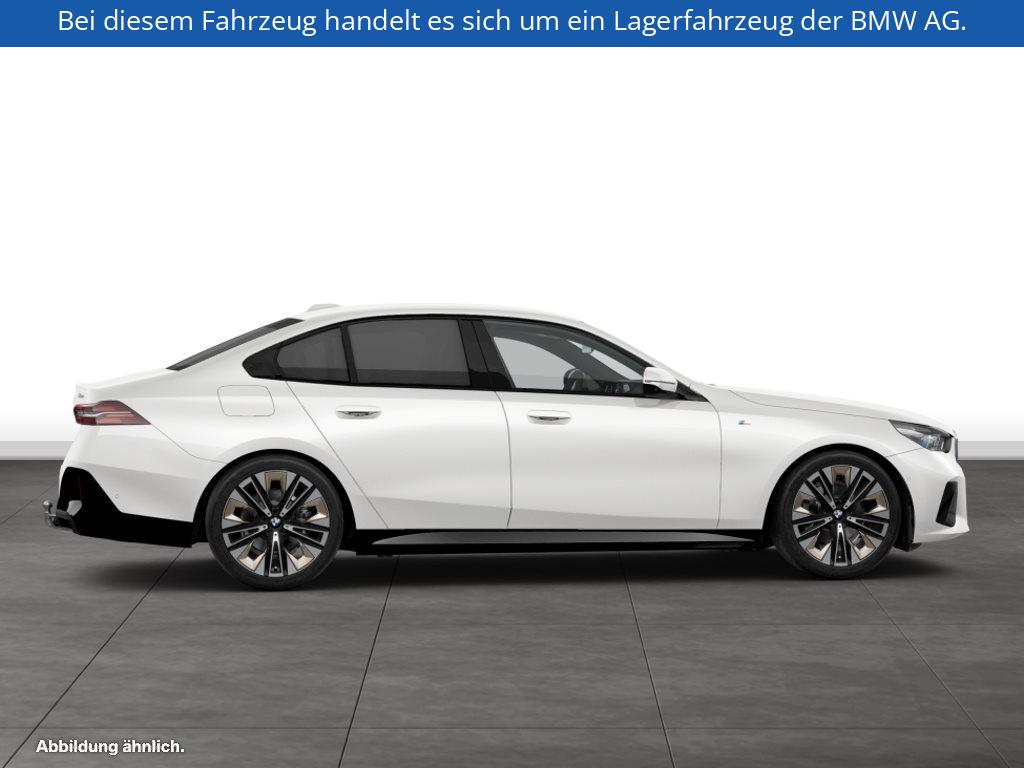 Fahrzeugabbildung BMW 520d xDrive Limousine