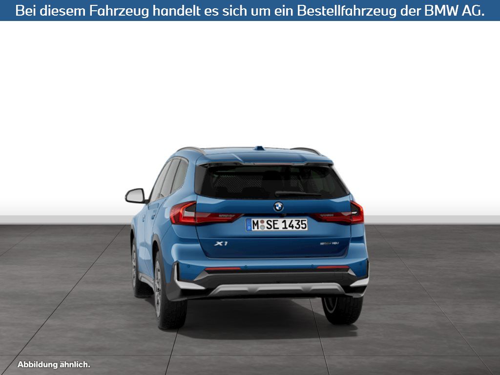 Fahrzeugabbildung BMW X1 sDrive18i SAV