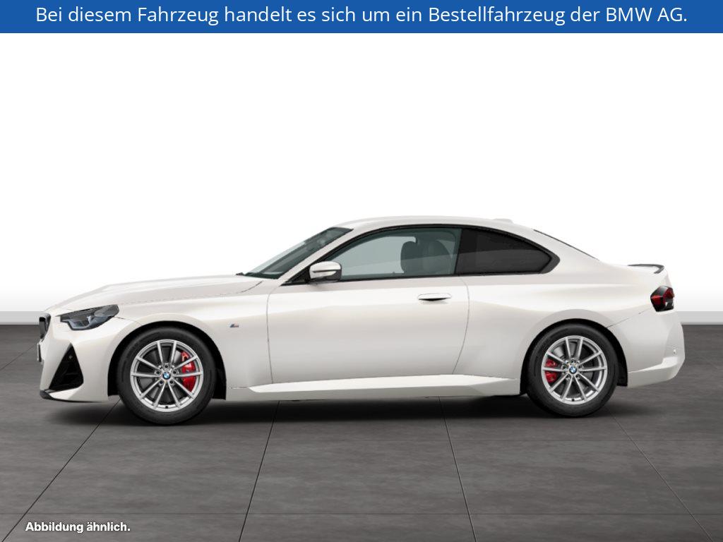 Fahrzeugabbildung BMW 218i Coupé