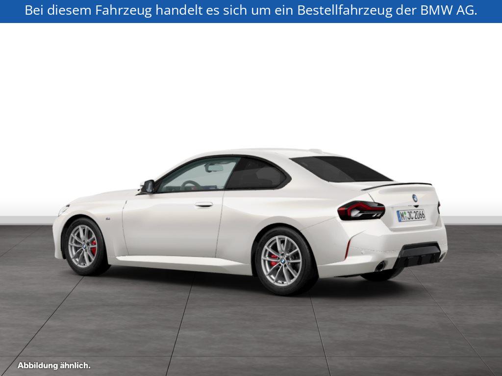 Fahrzeugabbildung BMW 218i Coupé
