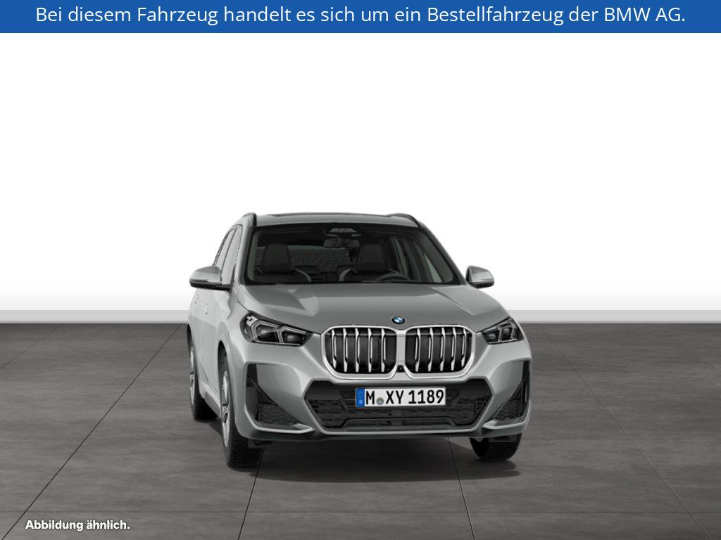 Fahrzeugabbildung BMW X1 sDrive20i