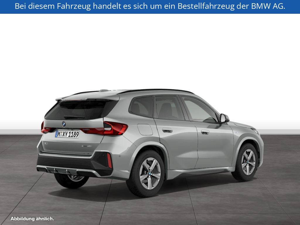 Fahrzeugabbildung BMW X1 sDrive20i