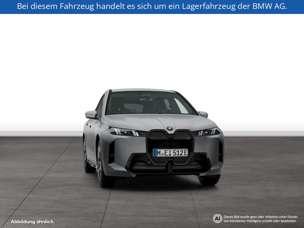 Fahrzeugabbildung BMW iX xDrive60