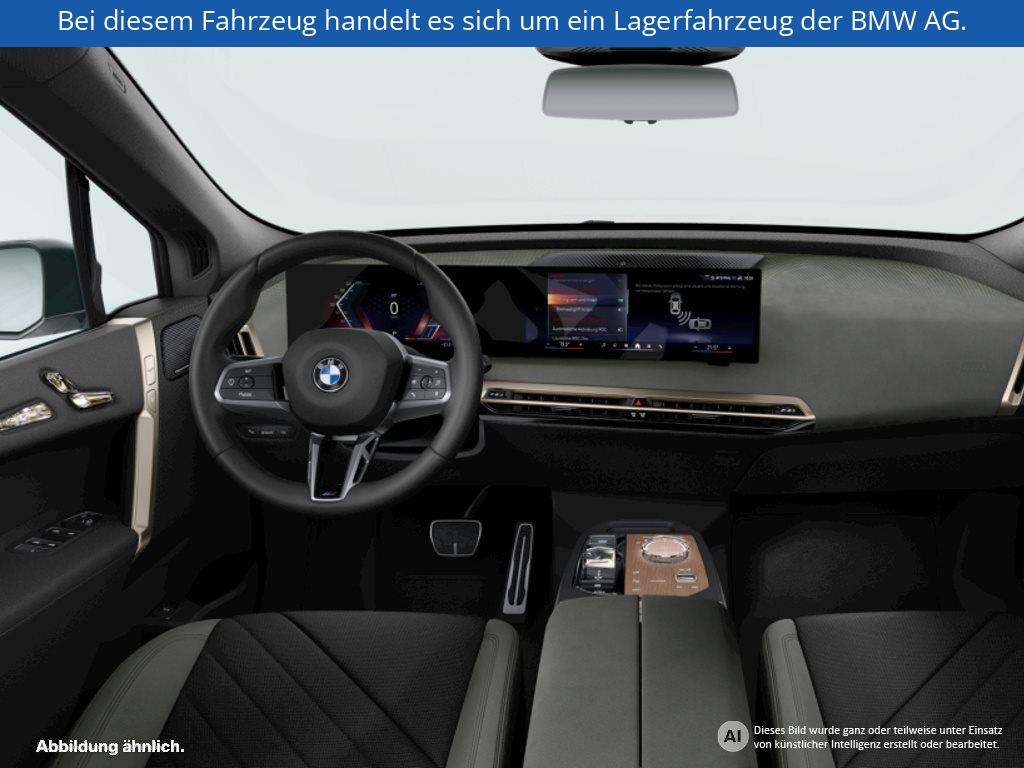 Fahrzeugabbildung BMW iX xDrive60