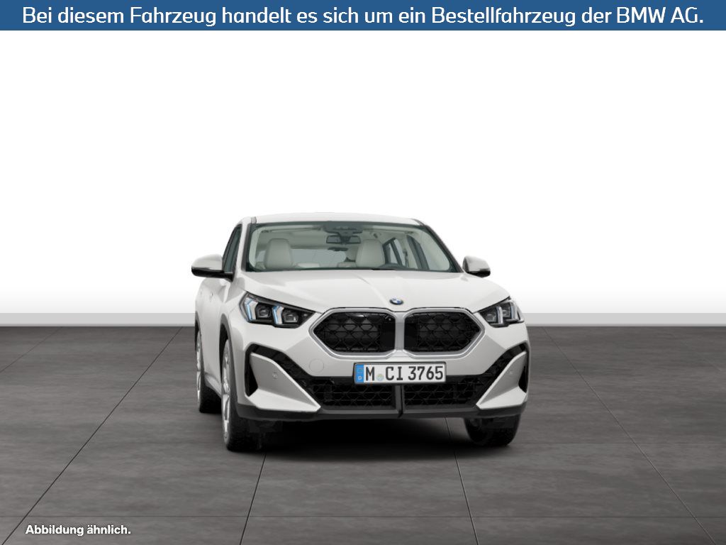 Fahrzeugabbildung BMW X2 sDrive20i