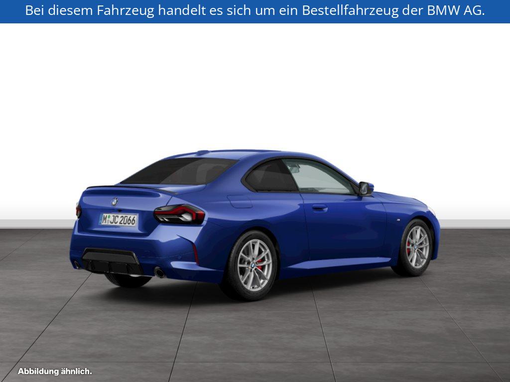 Fahrzeugabbildung BMW 230i Coupé
