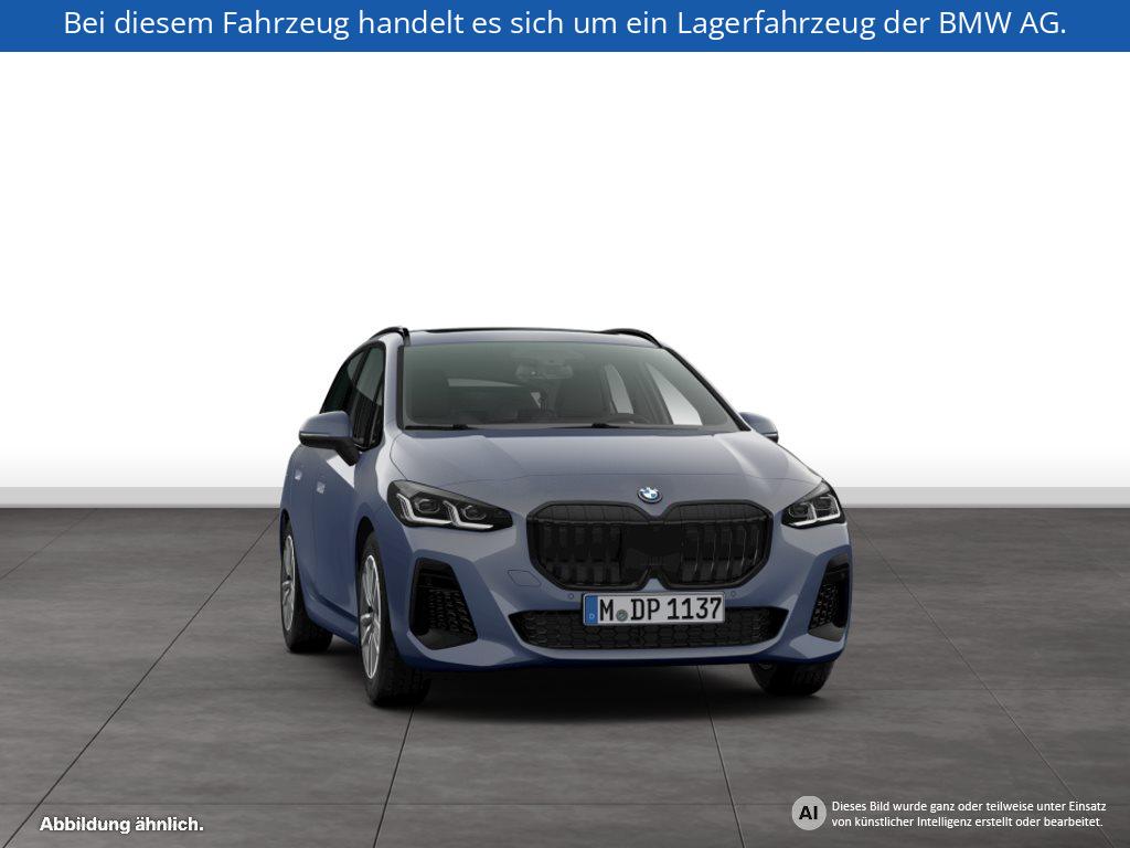 Fahrzeugabbildung BMW 220i Active Tourer