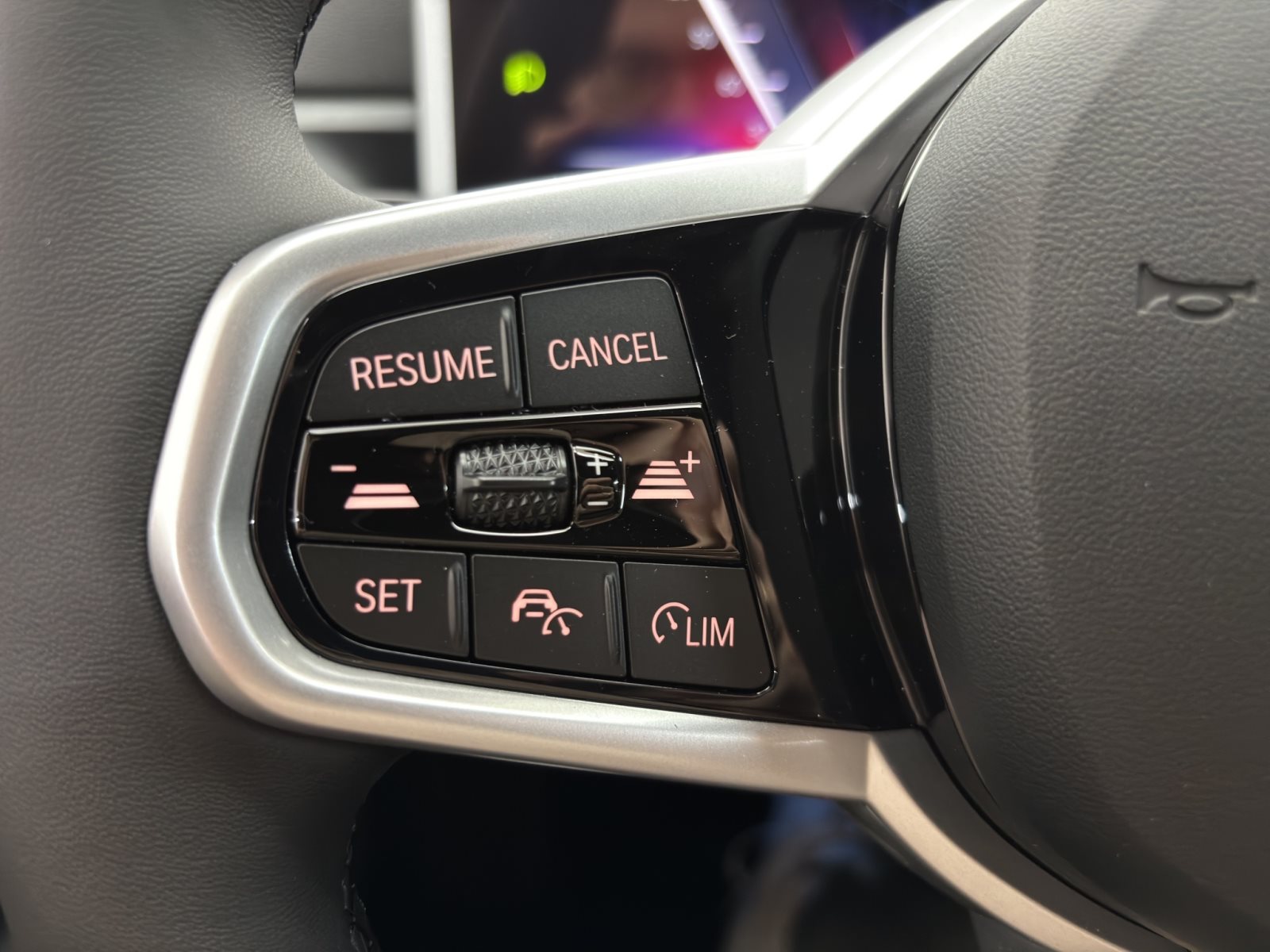 Fahrzeugabbildung BMW i4 eDrive40 [M Sport, HUD, AHK, ACC, 19 LMR]