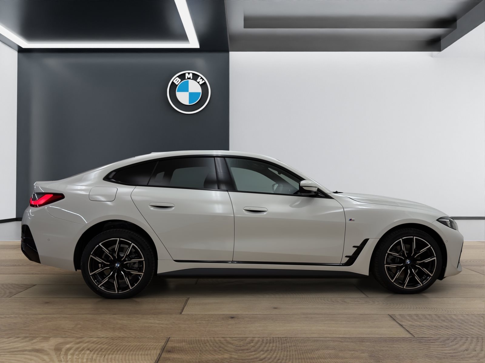 Fahrzeugabbildung BMW i4 eDrive40 [M Sport, HUD, AHK, ACC, 19 LMR]