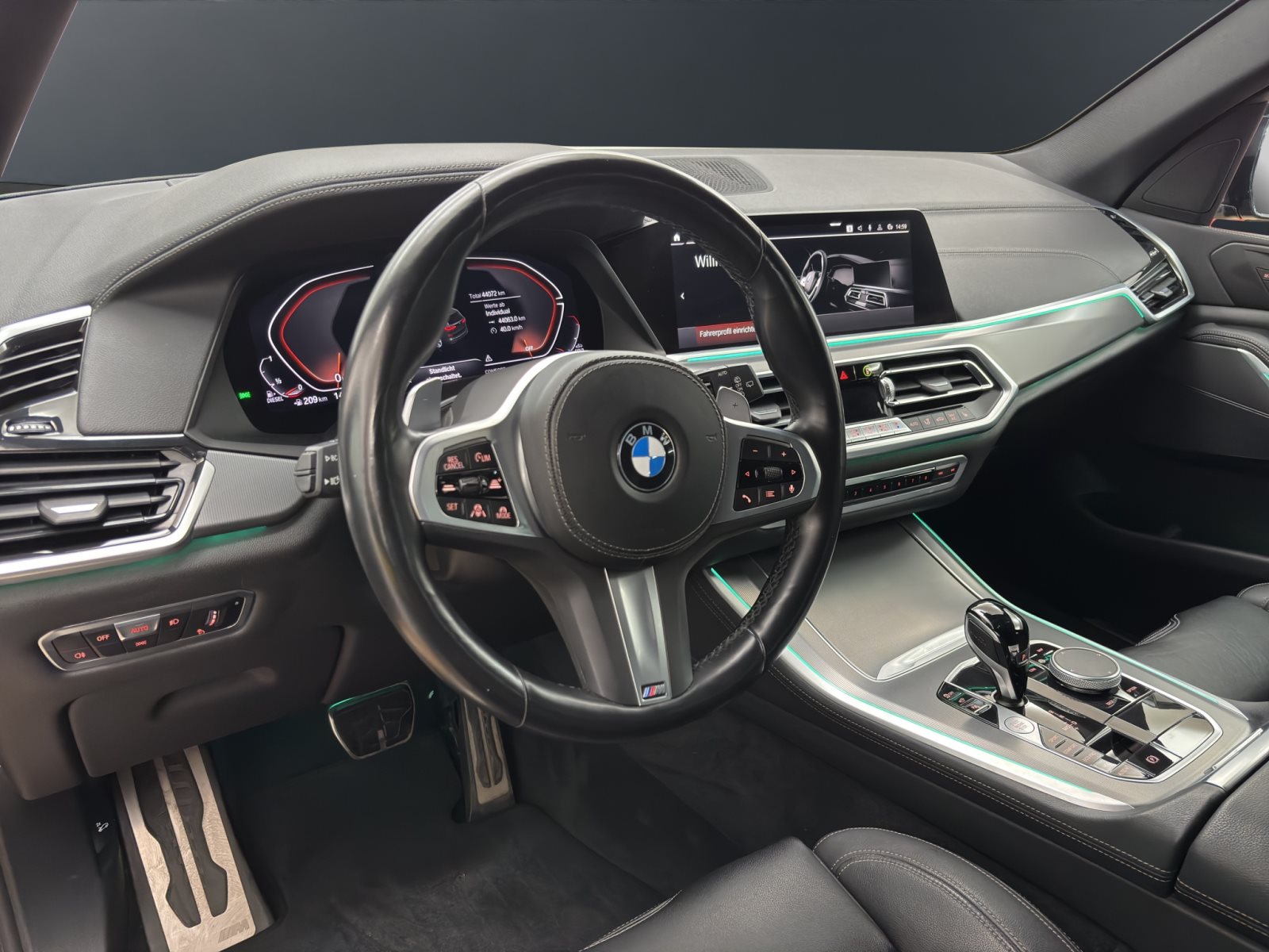Fahrzeugabbildung BMW X5 xDrive40d [M Sport, Laser, DA Prof., AHK]
