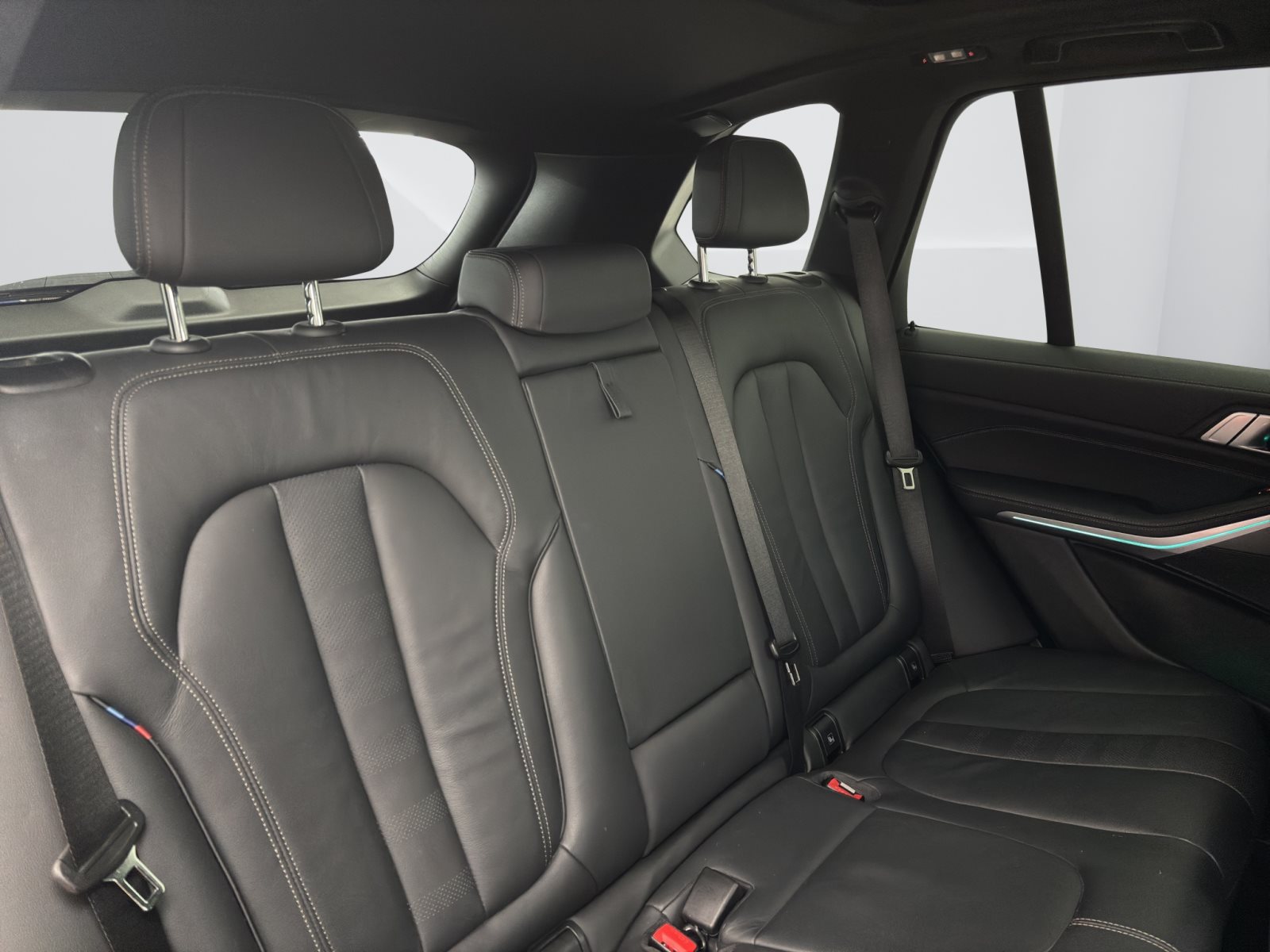Fahrzeugabbildung BMW X5 xDrive40d [M Sport, Laser, DA Prof., AHK]