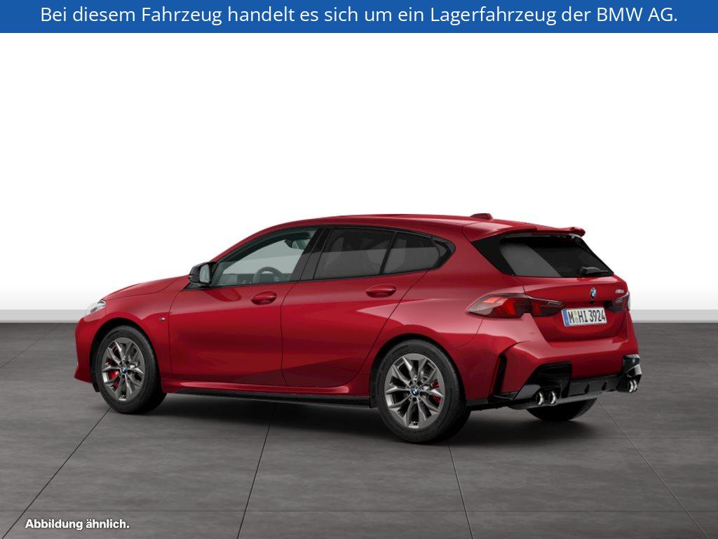 Fahrzeugabbildung BMW M135 xDrive
