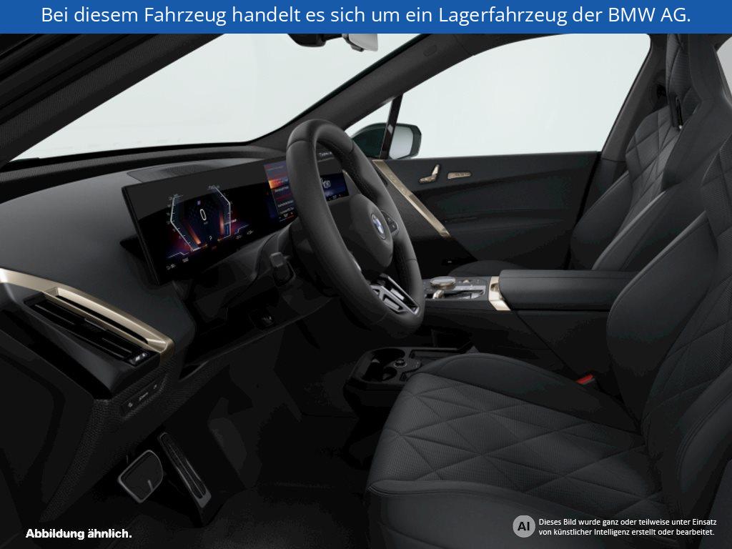 Fahrzeugabbildung BMW iX xDrive45