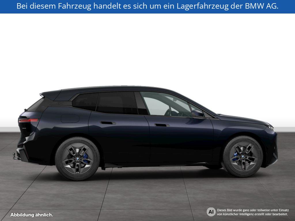Fahrzeugabbildung BMW iX xDrive45