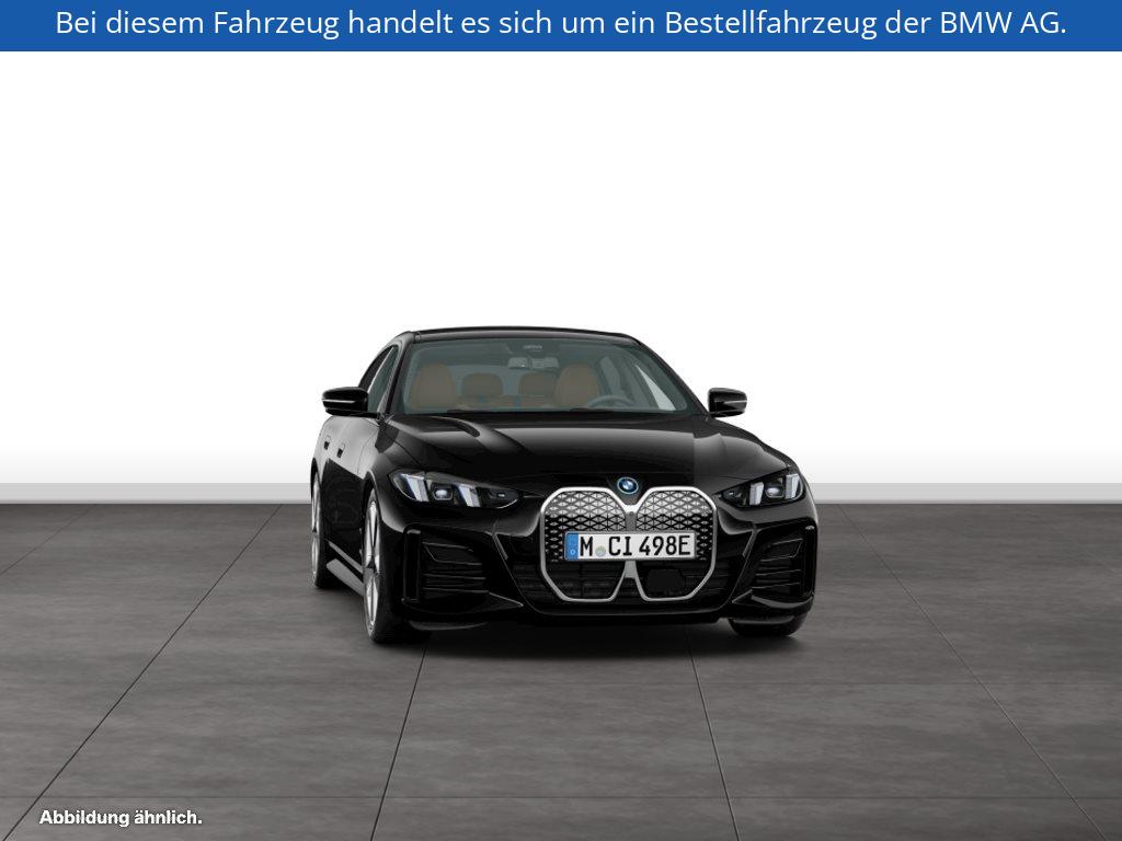 Fahrzeugabbildung BMW i4 xDrive40 Gran Coupé