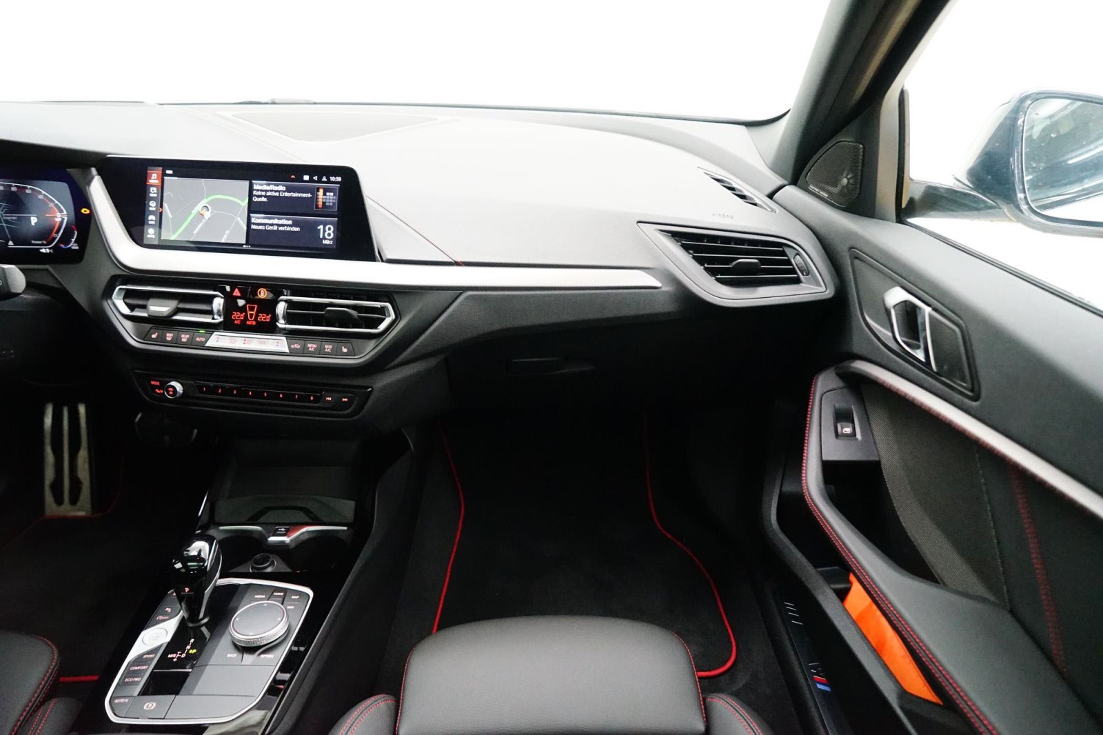 Fahrzeugabbildung BMW 128ti 5-Türer [M Sport, HUD, ACC, Pano]