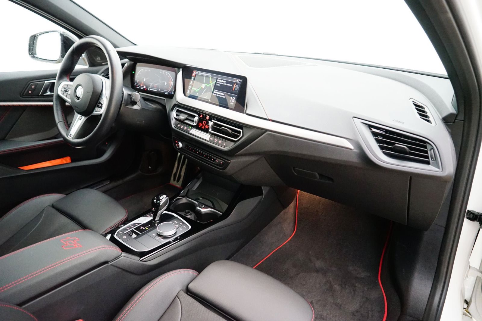 Fahrzeugabbildung BMW 128ti 5-Türer [M Sport, HUD, ACC, Pano]
