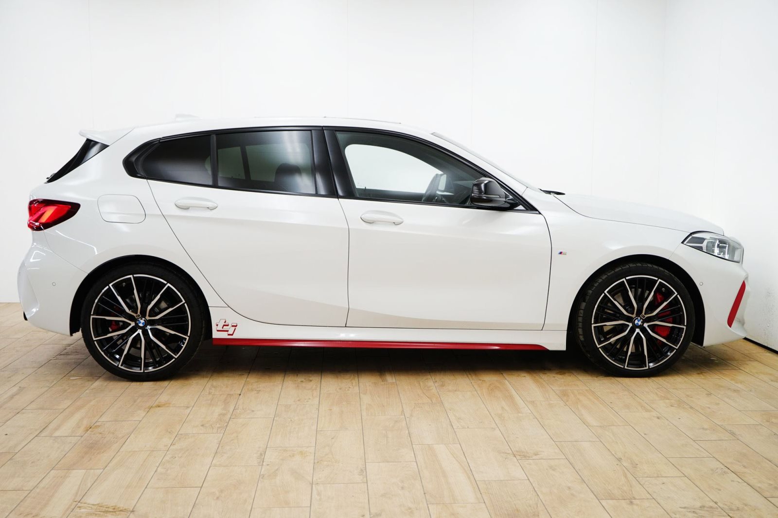 Fahrzeugabbildung BMW 128ti 5-Türer [M Sport, HUD, ACC, Pano]
