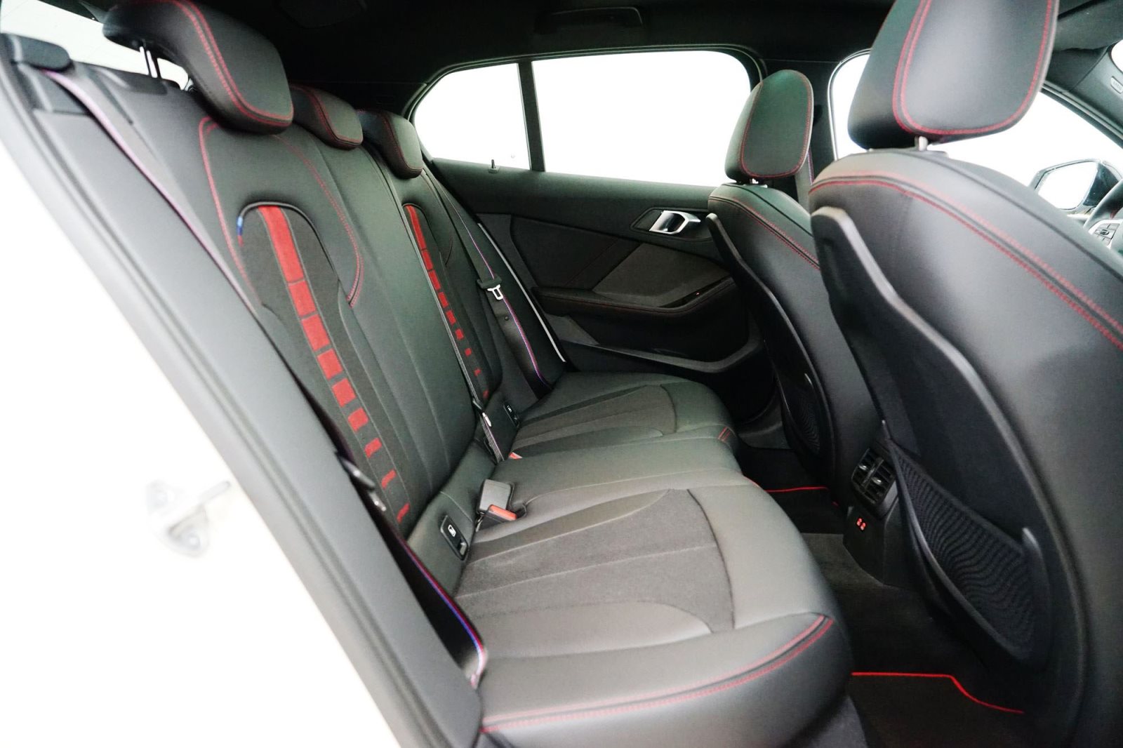 Fahrzeugabbildung BMW 128ti 5-Türer [M Sport, HUD, ACC, Pano]