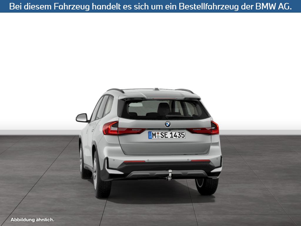 Fahrzeugabbildung BMW X1 sDrive18d SAV