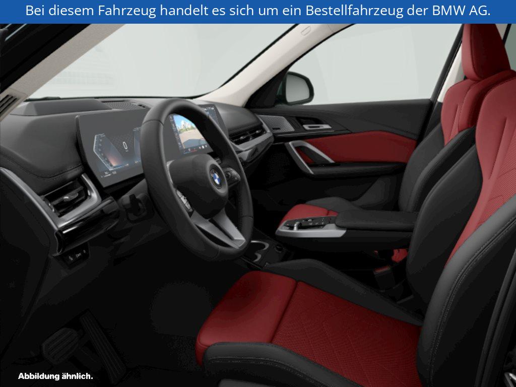 Fahrzeugabbildung BMW X1 sDrive18i SAV