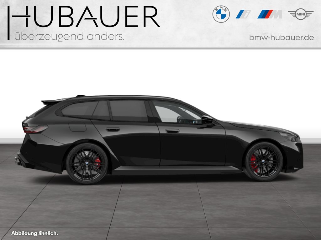 Fahrzeugabbildung BMW M5 Touring [HUD, AHK, ACC, B&W Sound, RFK]