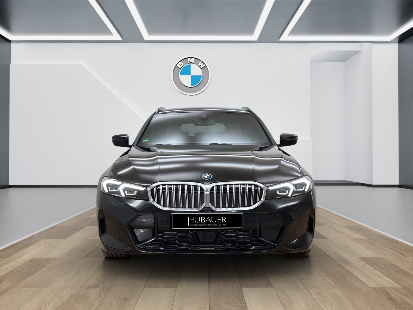 Fahrzeugabbildung BMW 330e xDrive Touring [M Sport, AHK, ACC, RFK, HiFi, 18 LMR]