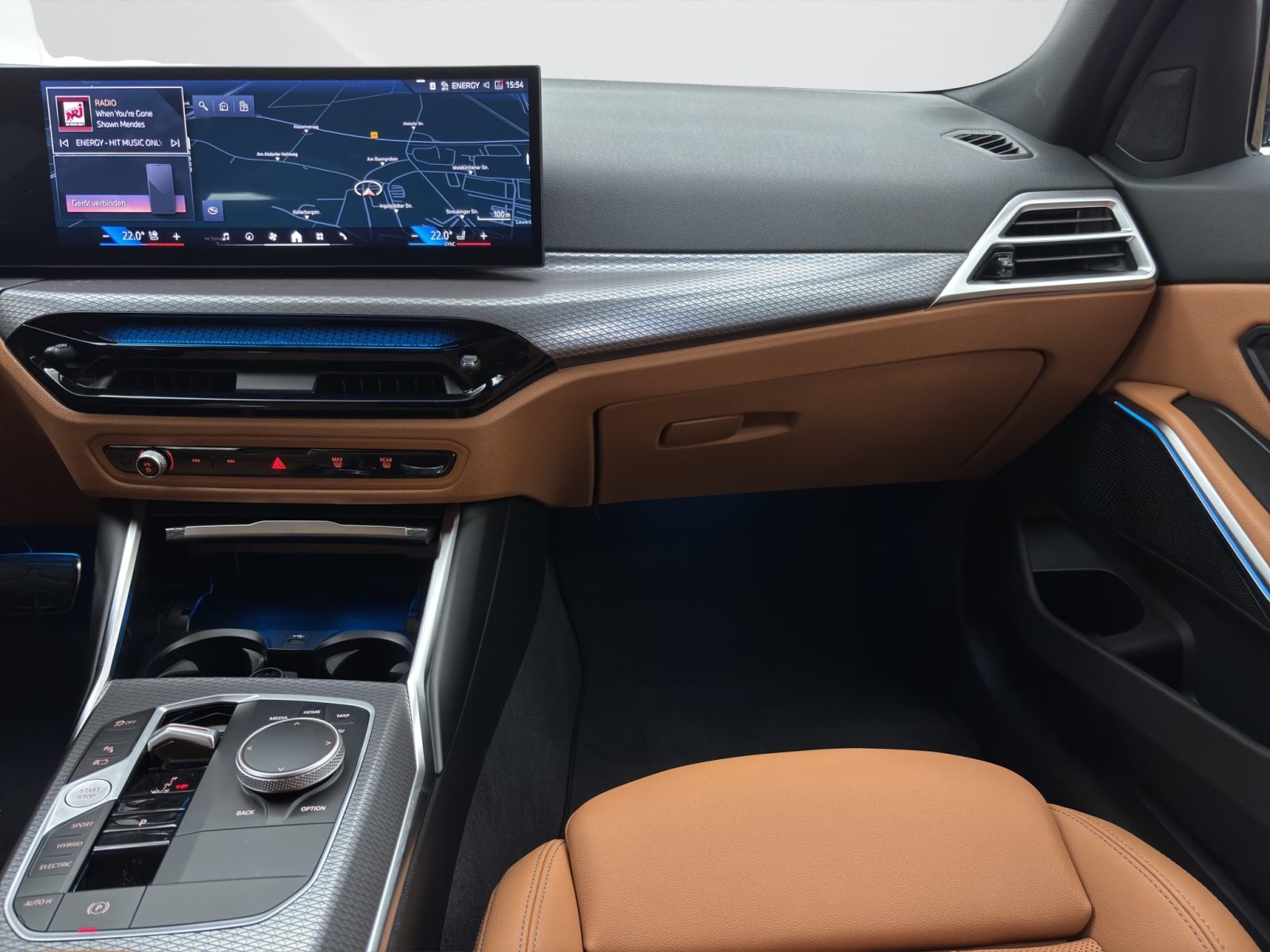 Fahrzeugabbildung BMW 330e xDrive Touring [M Sport, AHK, ACC, RFK, HiFi, 18 LMR]