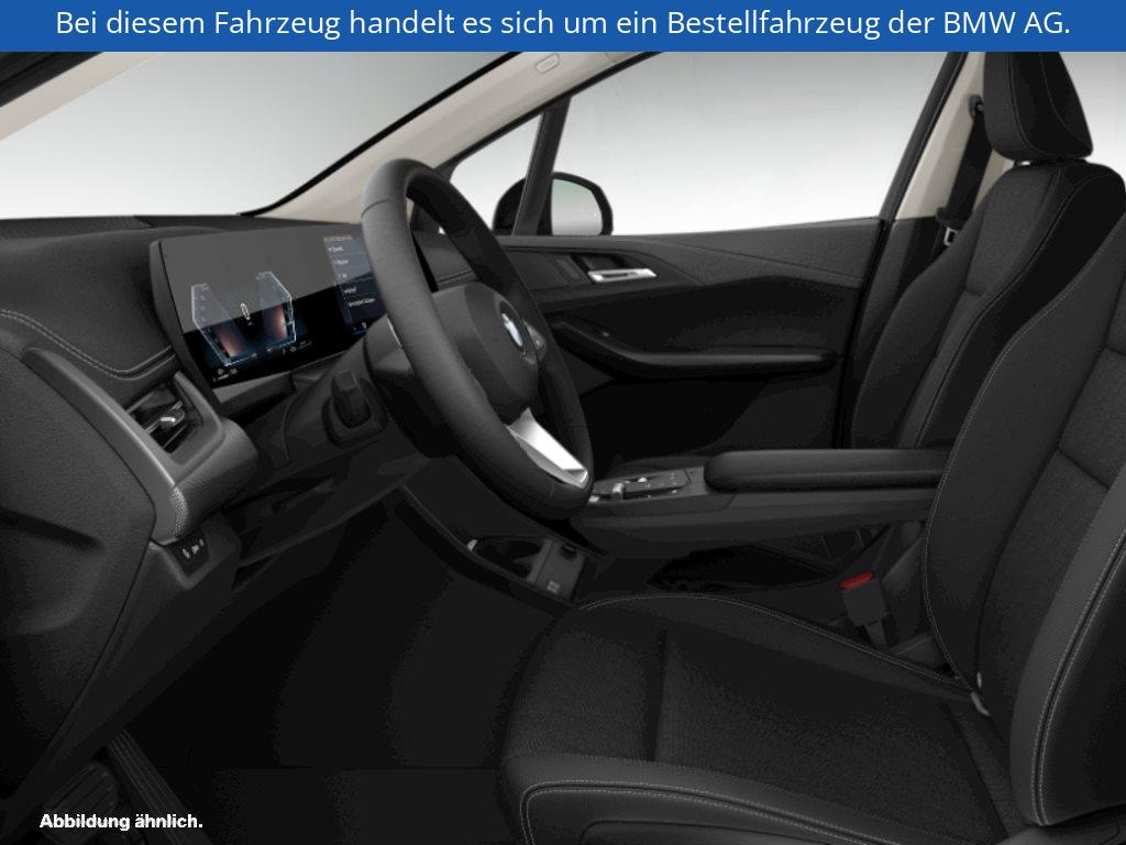 Fahrzeugabbildung BMW 218i Active Tourer