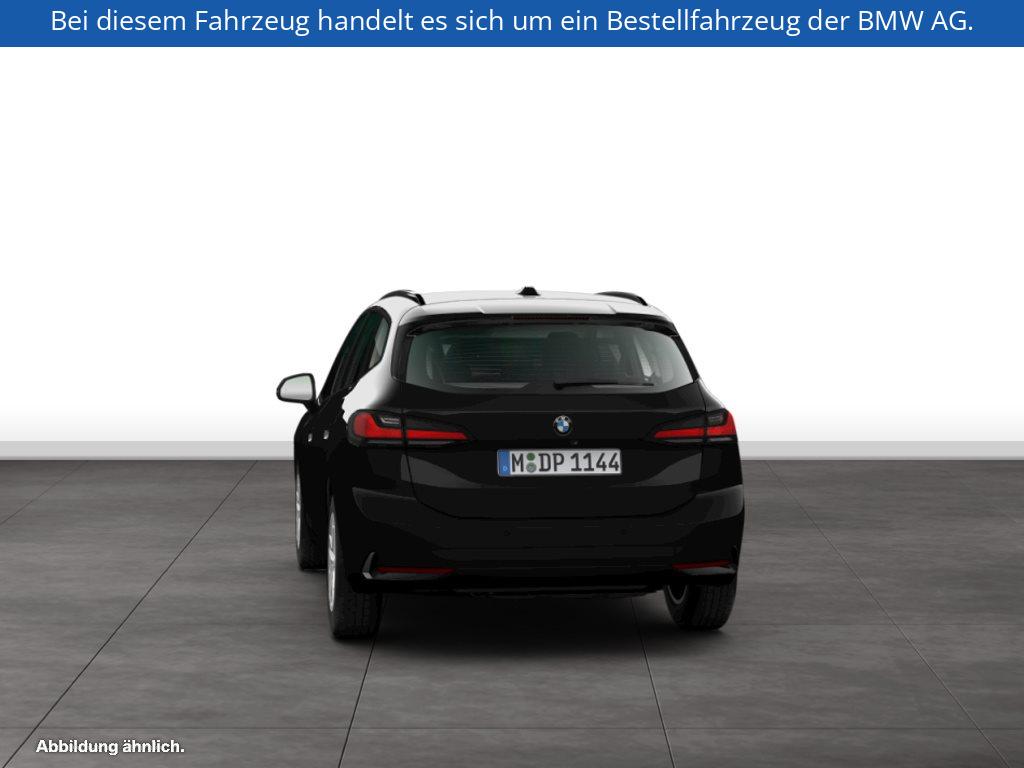 Fahrzeugabbildung BMW 218i Active Tourer
