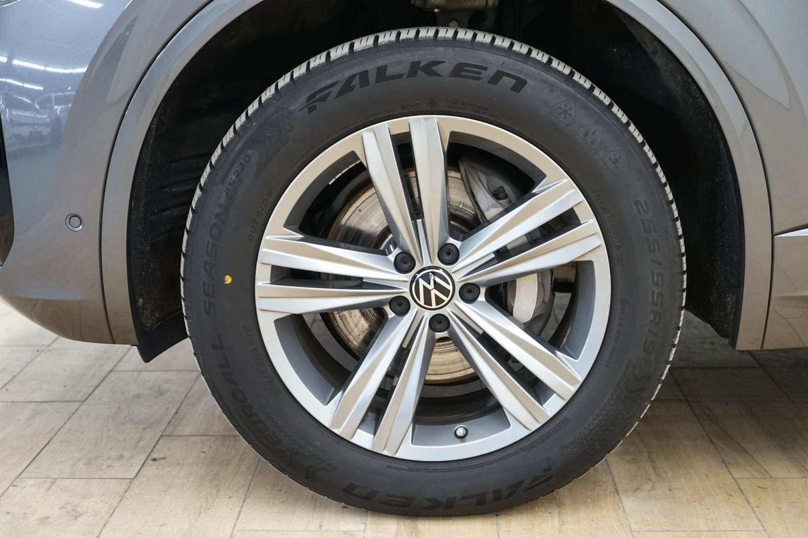 Fahrzeugabbildung Volkswagen Touareg 3.0 V6 TDI 4Motion [R-Line, Navi, ACC, RFK]