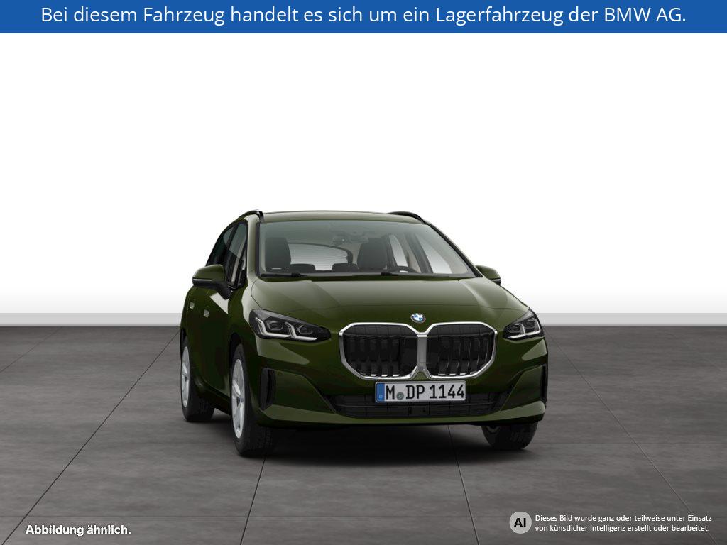 Fahrzeugabbildung BMW 220i Active Tourer