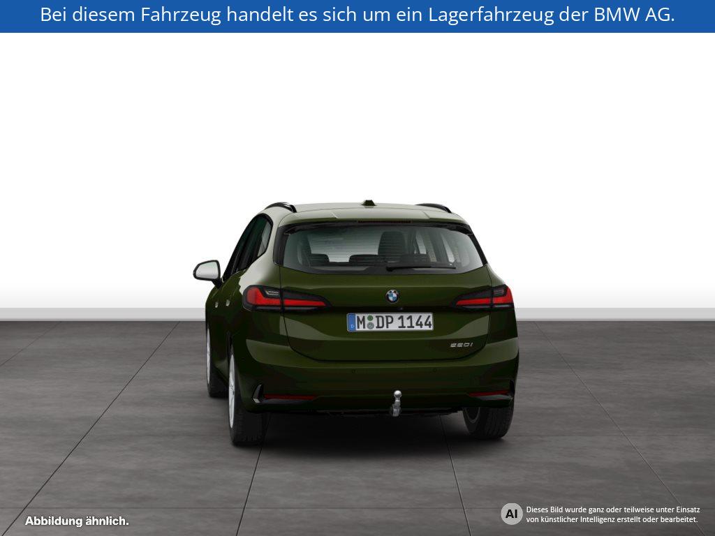 Fahrzeugabbildung BMW 220i Active Tourer